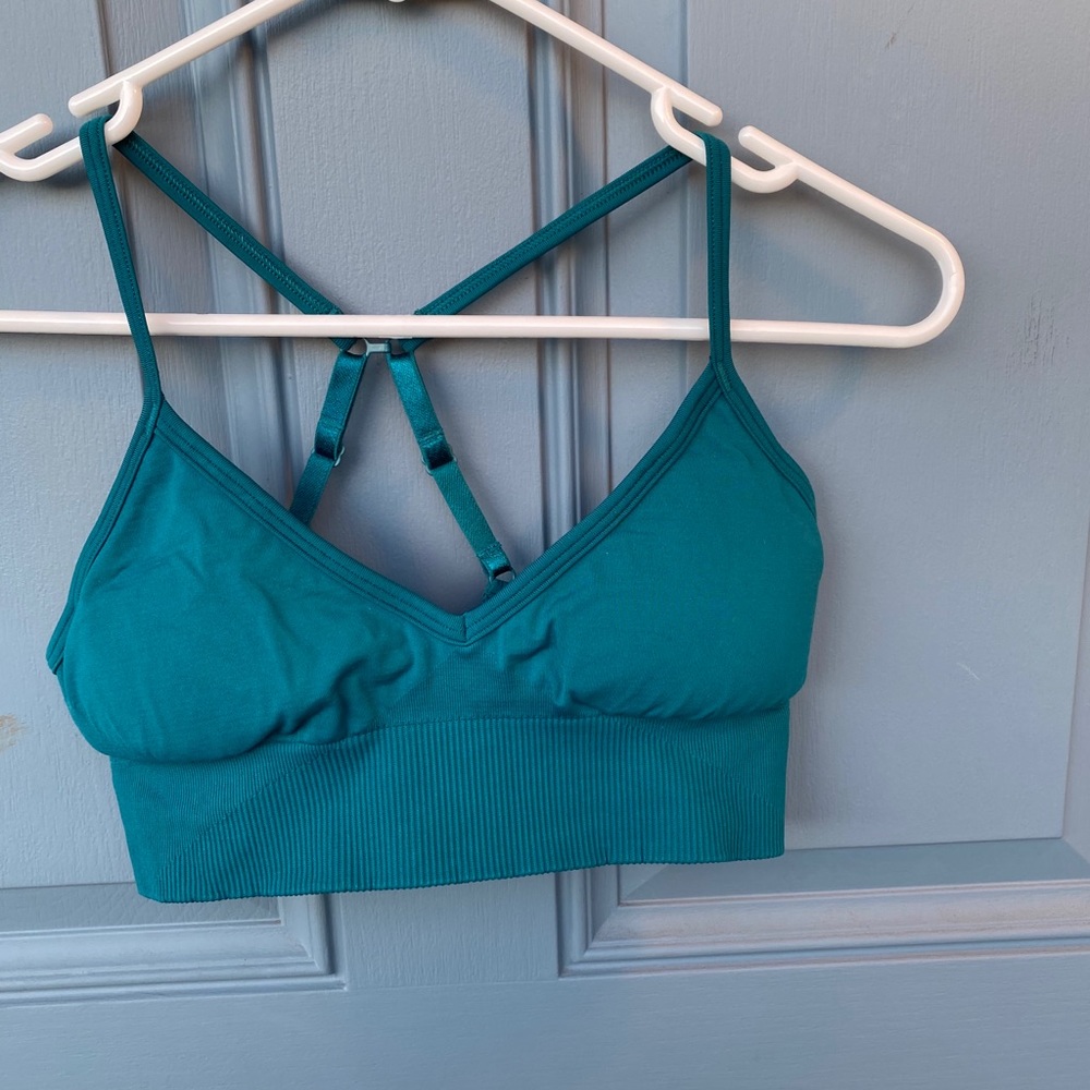Lululemon Ebb to Street Bra